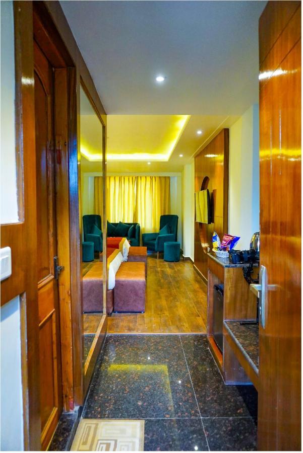Comfort Inn Snow Park - Manali 外观 照片